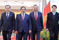 Tổng Bí thư Tô Lâm và các đồng chí lãnh đạo chủ chốt dự Hội nghị toàn quốc Chính phủ và chính quyền địa phương