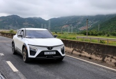 VinFast VF 7 - Mạnh như xe tiền tỷ, chi phí sở hữu ngang xe phổ thông