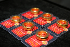 Chênh lệch giá mua, bán vàng nhẫn cao ngất ngưởng tới 4,5 triệu đồng/lượng