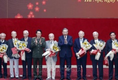 Tổng Bí thư Tô Lâm gặp mặt cán bộ công an cấp cao các thời kỳ