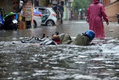 Chi gần 5.600 tỉ đồng, Hà Nội “tổng lực” xử lý ngập úng nội đô