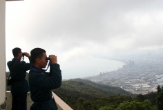 'Mắt thần' không ngủ trên đỉnh Sơn Trà