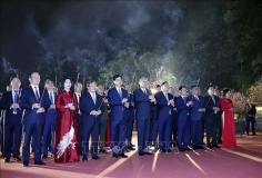 Tổng Bí thư Tô Lâm thăm, chúc Tết Đảng bộ, chính quyền và nhân dân Hà Nội