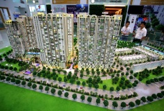 Lãi vay bất động sản tăng vọt, áp lực lên người mua nhà