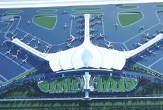 Chủ tịch TPHCM yêu cầu rà soát giao thông kết nối sân bay Long Thành