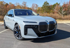 BMW triệu hồi gần 60.000 xe sang tại Mỹ do nguy cơ cháy nổ