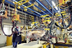 PMI tháng 2 đạt 54,3 điểm, ngành sản xuất Việt Nam bứt phá