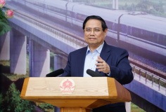 Thủ tướng: Tối ưu hóa hiệu quả các dự án và làm chủ công nghệ đường sắt