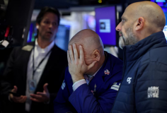 Chứng khoán Mỹ giằng co dữ dội giữa xung đột ở Trung Đông, giá dầu thu hẹp mức tăng