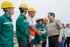 Thủ tướng: Phát triển kinh tế hàng không, khu thương mại tự do thế hệ mới tại sân bay Gia Bình