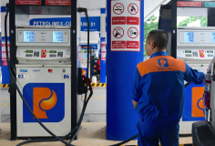 Đề xuất hạ thuế nhập khẩu ưu đãi xăng dầu về 0%