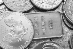 Sáng 14/3, giá bạc đồng loạt giảm mạnh sau phiên bật tăng ngày hôm qua