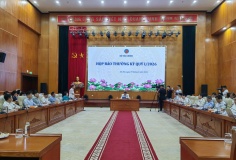 Nhà trường có trách nhiệm cung cấp hóa đơn tiền học cho phụ huynh học sinh để khấu trừ thuế TNCN