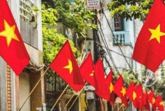 Bộ Nội vụ: Không có phương án hoán đổi nghỉ 9 ngày lễ Giỗ Tổ và 30/4