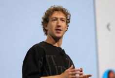 Meta phát triển bản sao AI của Mark Zuckerberg