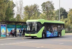 Đến 2030, tối thiểu 50% phương tiện công cộng chuyển sang xe điện