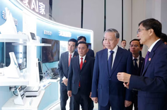 Tổng Bí thư, Chủ tịch nước Tô Lâm tham quan Trung tâm trí tuệ nhân tạo Trung Quốc-ASEAN
