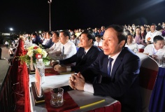 Phó Thủ tướng Chính phủ Lê Tiến Châu dự Chương trình 