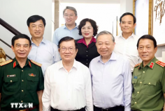 Tổng Bí thư, Chủ tịch nước thăm các nguyên lãnh đạo Đảng, Nhà nước