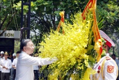 Tổng Bí thư, Chủ tịch nước Tô Lâm dâng hương tưởng niệm Đại tướng Võ Nguyên Giáp