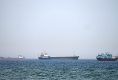 Mỹ kêu gọi quốc tế chung tay mở lại eo biển Hormuz