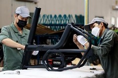 Chủ tịch TLĐLĐ gửi thư chúc mừng người lao động nhân ngày 1/5
