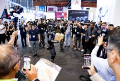 Người máy “Make in Vietnam” của VinRobotics tỏa sáng tại hai sân khấu công nghệ hàng đầu thế giới
