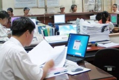 Bộ Chính trị yêu cầu chuyển mạnh từ “quản lý biên chế” sang “quản trị nguồn nhân lực quốc gia”