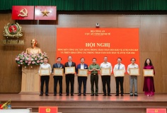 SeABank được Bộ Công an tặng Bằng khen về thành tích bảo vệ an ninh Tổ quốc