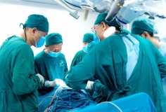 Bệnh viện Nhi Hà Nội cấy điện cực ốc tai thành công, mở cơ hội nghe cho trẻ điếc bẩm sinh