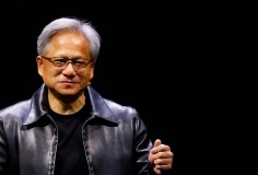 Chiếc áo khoác da do CEO Nvidia mặc được bán với giá chỉ dưới 1 triệu USD tại buổi đấu giá của Sotheby’s