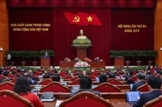 Thông cáo báo chí ngày làm việc thứ ba của Hội nghị Trung ương 3
