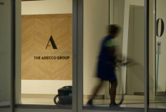 AI sẽ không gây ra sự sụp đổ việc làm, công ty nhân sự adecco group nhận định