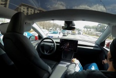 Thái độ từng rất lạc quan của Tesla về Robotaxi bắt đầu thay đổi