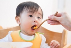 Sản phẩm cho bé: Đa dạng nhưng cần lựa chọn thông minh