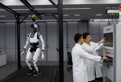 Chính quyền Trump cấm các robot hình người mới của Trung Quốc để bảo vệ hạ tầng AI của Mỹ