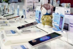 Samsung lần đầu thua lỗ khi bán điện thoại, Chip AI lại đang gánh doanh thu