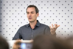 Jeff Dean và các nhà nghiên cứu AI hàng đầu khác rời Google để thành lập startup riêng