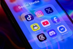 Myspace hướng tới sự trở lại như một 'liều thuốc bổ' cho nạn mệt mỏi mạng xã hội nhưng đây có thể là một chặng đường dài