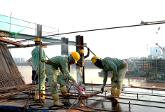 Công nghệ nào giúp dự án Cầu Trần Hưng Đạo “thi gan” vượt lũ?