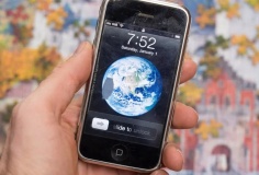 Bài báo từ năm 1963 đã dự đoán về điện thoại di động, Siri, FaceTime và loa thông minh