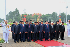 81 năm Quốc khánh: Lãnh đạo Đảng, Nhà nước vào Lăng viếng Chủ tịch Hồ Chí Minh