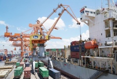 Xuất nhập khẩu hàng hóa 8 tháng năm 2026 đạt kỷ lục 770,14 tỷ USD