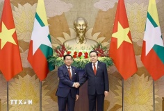 Chủ tịch Quốc hội Trần Thanh Mẫn hội kiến Tổng thống Myanmar Min Aung Hlaing