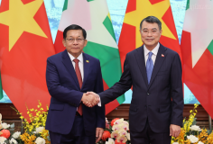 Thủ tướng Lê Minh Hưng hội kiến Tổng thống Myanmar Min Aung Hlaing
