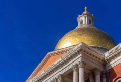 Massachusetts áp đặt các quy định mới về năng lượng sạch đối với trung tâm dữ liệu