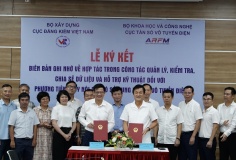 Cục Tần số vô tuyến điện và Cục Đăng kiểm Việt Nam tăng cường chia sẻ dữ liệu
