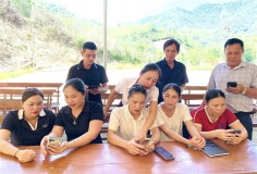Tương Dương dùng công nghệ số rút ngắn khoảng cách đến bản làng