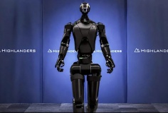 Nhật Bản nghiên cứu đưa robot hình người trang bị AI vào quốc phòng