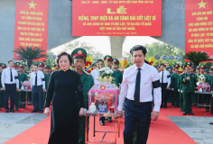 Phó Thủ tướng Phạm Thị Thanh Trà dự Lễ truy điệu, an táng hài cốt liệt sĩ tại Lào Cai
